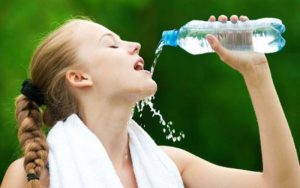 Thời gian nào trong ngày uống nước tốt nhất